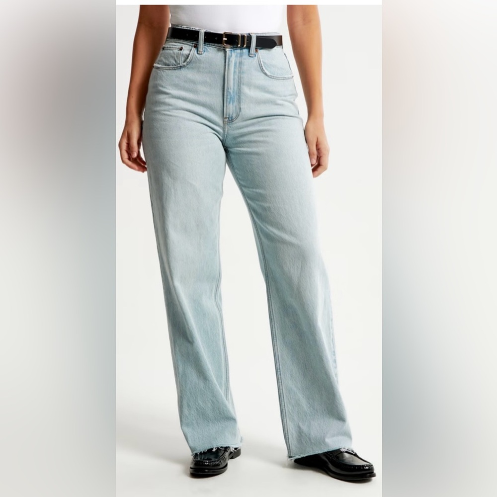 Abercrombie High Rise Loose Jean